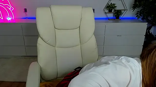 Rinamay_ – webcam model profile photo Image 19