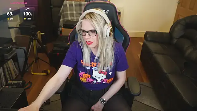 JoiDivision – webcam model profile photo Image 19