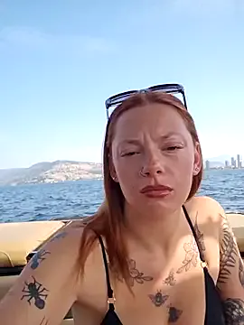 kelsred12 – webcam model profile photo