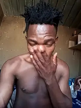 Dolie – webcam model profile photo Image 3