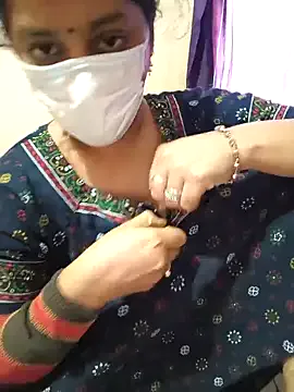 LunnaGrey – webcam model profile photo Image 17