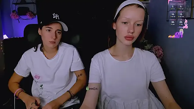 misstish – webcam model profile photo Image 4