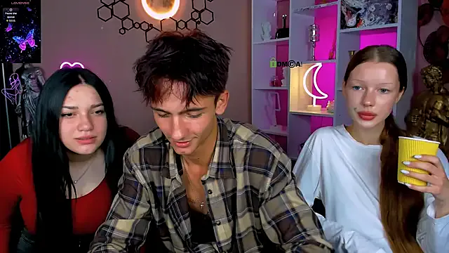 misstish – webcam model profile photo Image 6