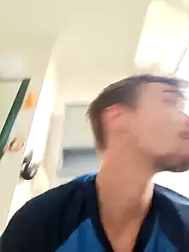 Mysticmingle69 – webcam model profile photo Image 2