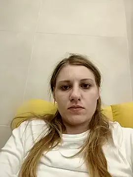 UrAlexis – webcam model profile photo Image 2