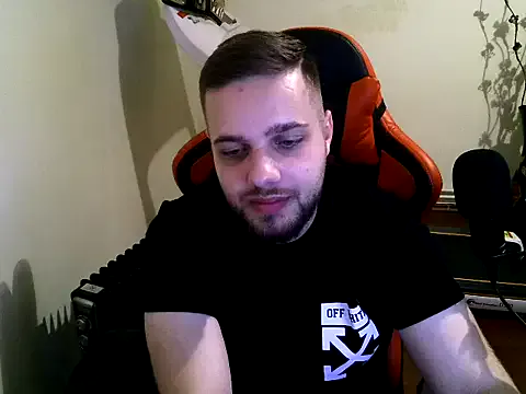 Ameliax66 – webcam model profile photo Image 2