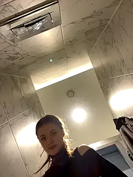 ErikaHart webcam show Image 16