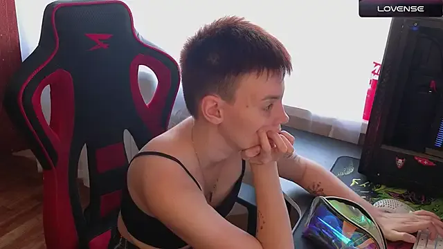 SexAngelssss – webcam model profile photo Image 3