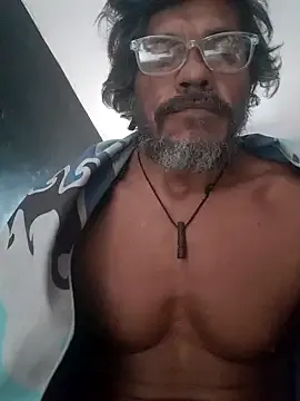 carlyswett19 – webcam model profile photo Image 3