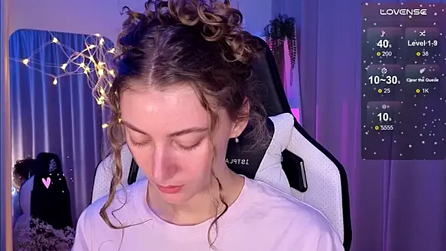 lady_curls – webcam model profile photo