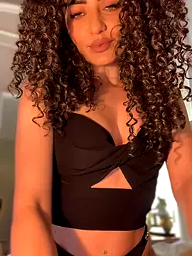 Adela_Banks – webcam model profile photo Image 5