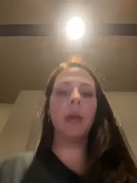 sexmittennjoytoy – webcam model profile photo Image 16