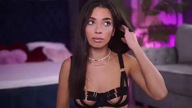 CourtneyCorsetX – webcam model profile photo Image 19