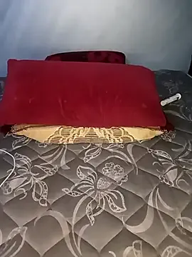 LiaRussel – webcam model profile photo Image 11