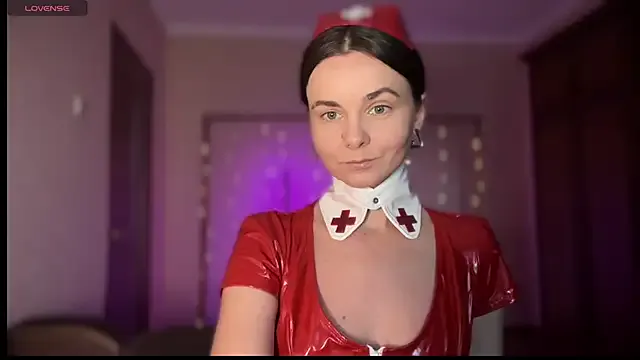 MatureBustyMilf – webcam model profile photo Image 7