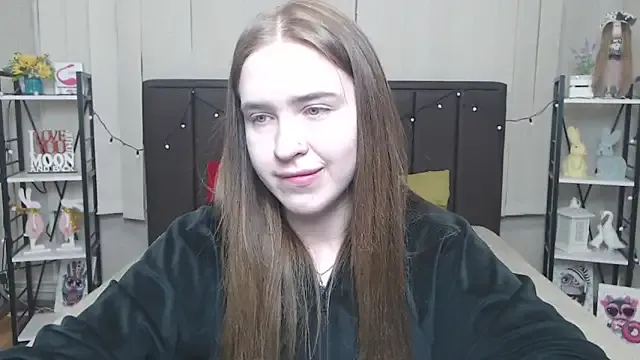 Alina_Vibe_Me – webcam model profile photo Image 16