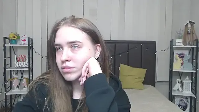 Alina_Vibe_Me – webcam model profile photo Image 17