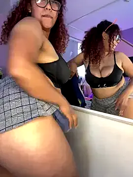 SallyLynn18 – webcam model profile photo Image 11