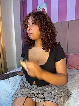 SallyLynn18 – webcam model profile photo Image 19