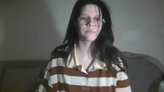 Sweetdalilaa – webcam model profile photo Image 8