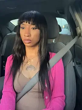 DoriDeluxe66 – webcam model profile photo Image 15