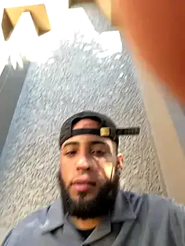 MirandaConnors – webcam model profile photo Image 5