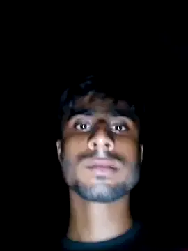 LaraMiller – webcam model profile photo Image 2