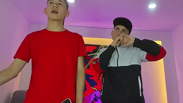 Letsme_see_gay_porn Image 3