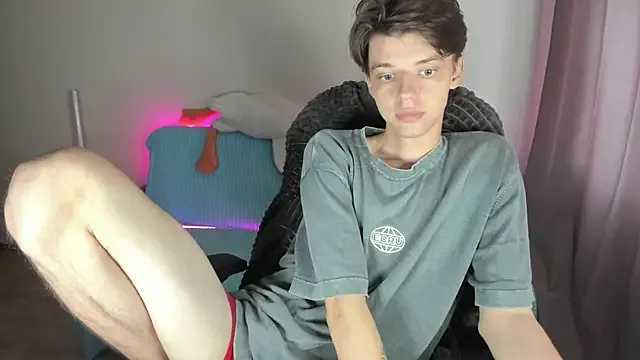 JoiDivision – webcam model profile photo Image 12