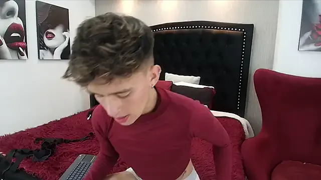 Milina123456 – webcam model profile photo Image 7