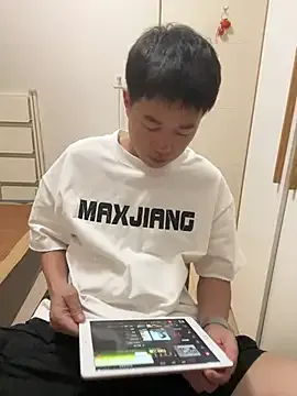 brendaliive – webcam model profile photo Image 3