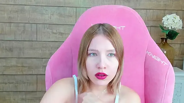 Clinic_Sexy – webcam model profile photo Image 17