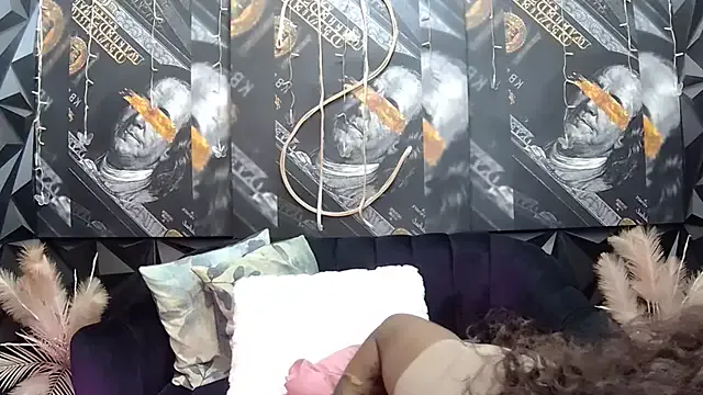 CourtneyCorsetX – webcam model profile photo Image 4