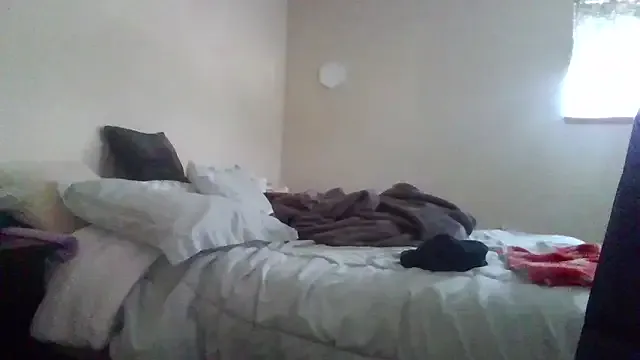 MistressIvyShow – webcam model profile photo Image 11