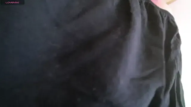 MelisaGill – webcam model profile photo Image 15