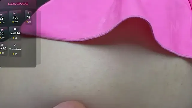 Emilia0606 – webcam model profile photo Image 11