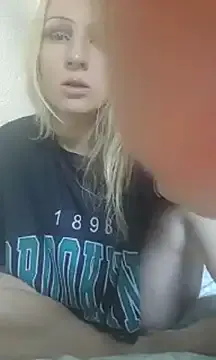 Mileyberry – webcam model profile photo Image 16