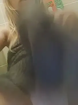 Mileyberry – webcam model profile photo Image 7