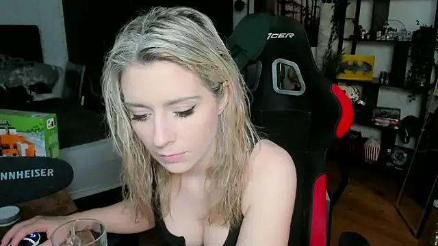 Lisaonthemoon Image 6