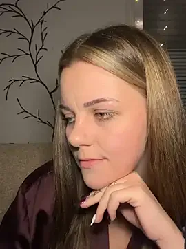 mistressannafoxx – webcam model profile photo Image 4