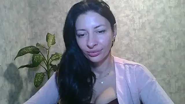 Bibabyblueeyes – webcam model profile photo Image 14