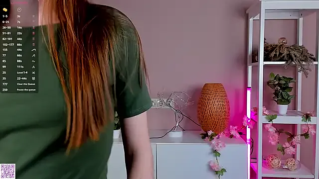 NinaParkerr – webcam model profile photo Image 7