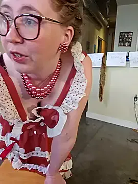MeghanBlade – webcam model profile photo Image 18