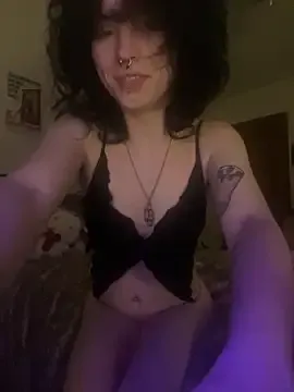 Bllowjoyy – webcam model profile photo Image 2