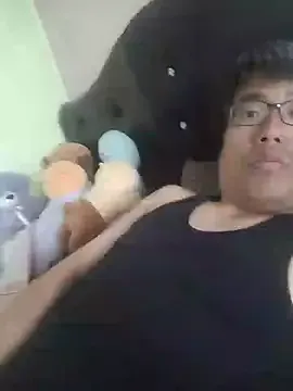 lky85 – webcam model profile photo