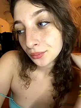 SecretsOfMiaFae – webcam model profile photo Image 14