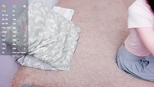 CarolineeFoster – webcam model profile photo Image 17