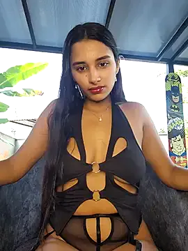 PrincessOPoison – webcam model profile photo Image 4