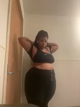 Carolyn_Smith – webcam model profile photo Image 9