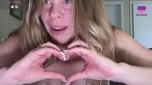 LoveSaraChristine Image 10